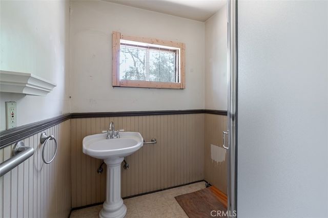 734 Saint John Avenue, Pasadena, CA 91105