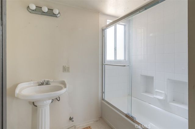 734 Saint John Avenue, Pasadena, CA 91105