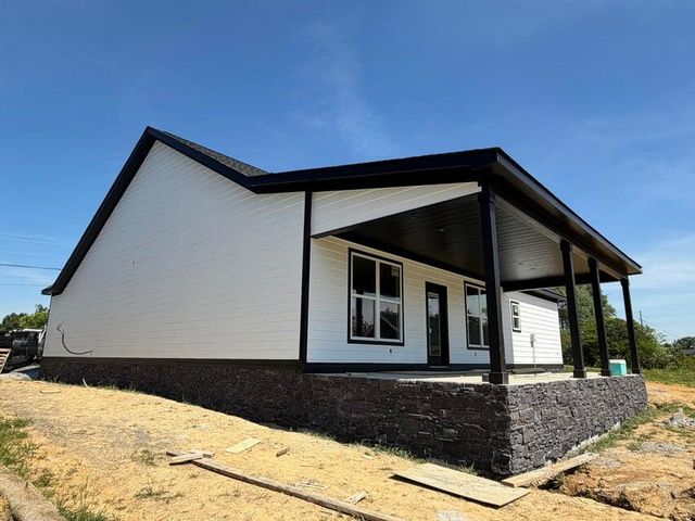 358 Benton Station Road, Benton, TN 37307
