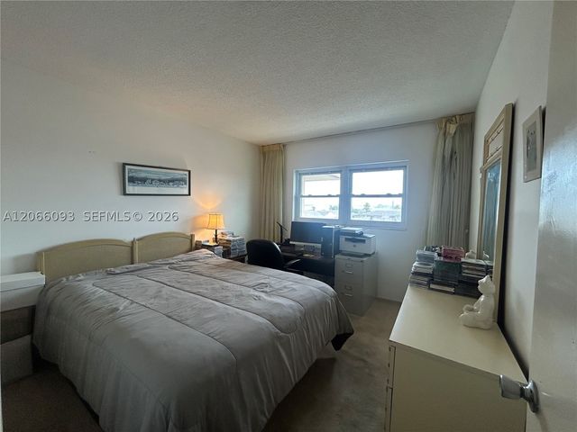 5300 Washington St U503, Hollywood, FL 33021