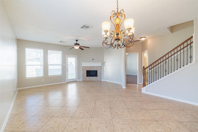 8322 Encinitas Cove Drive, Tomball, TX 77375