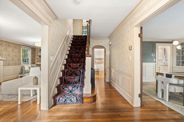 70 Kensington Park, Arlington, MA 02476