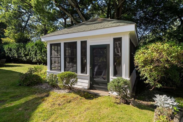 70 Kensington Park, Arlington, MA 02476