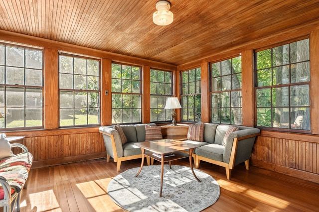 70 Kensington Park, Arlington, MA 02476