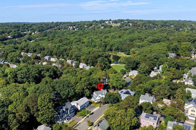 70 Kensington Park, Arlington, MA 02476