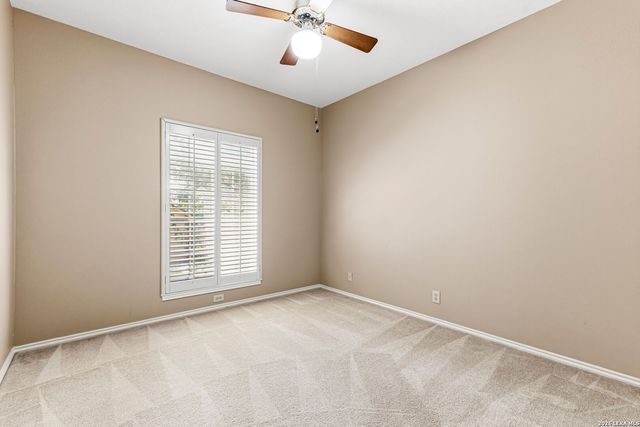 2130 MOLLYS WAY DR, San Antonio, TX 78232