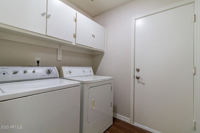 7655 W Sunnyside Drive, Peoria, AZ 85345