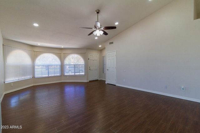 7655 W Sunnyside Drive, Peoria, AZ 85345