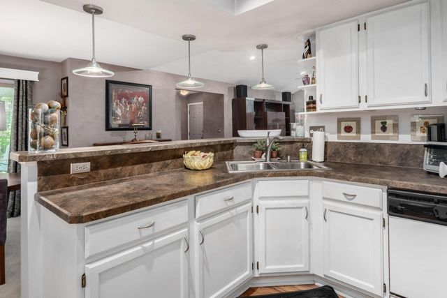 423 Hidden Ravines Drive, Powell, OH 43065