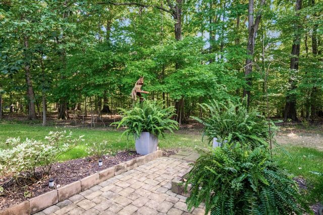 423 Hidden Ravines Drive, Powell, OH 43065