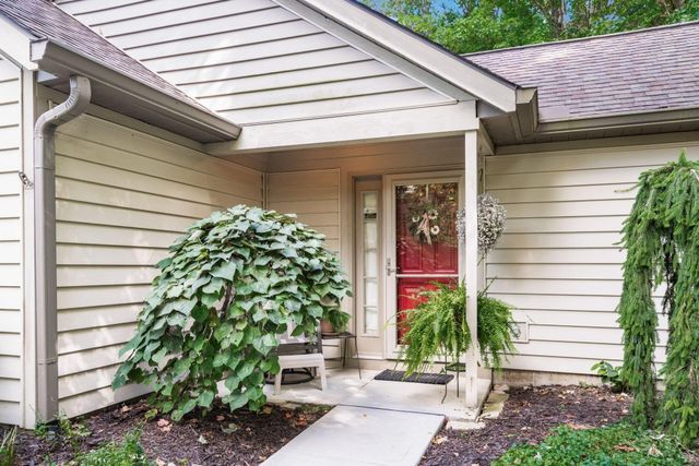 423 Hidden Ravines Drive, Powell, OH 43065