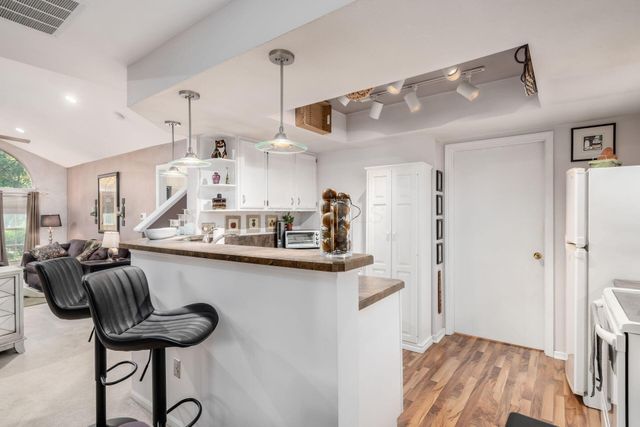 423 Hidden Ravines Drive, Powell, OH 43065