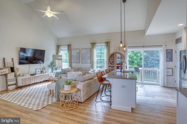 89 CLEAR SPRING CT, Felton, DE 19943
