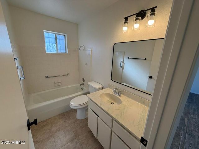 4717 E DRAGOON Avenue, Mesa, AZ 85206