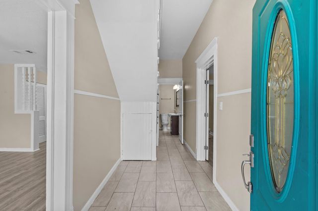 3919 Avenue O, Galveston, TX 77550
