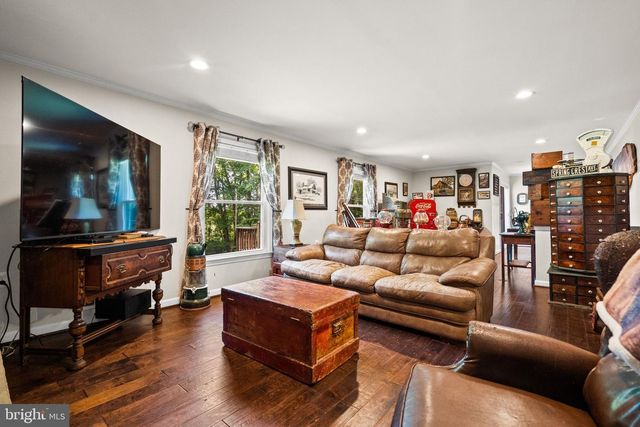 7281 FORREST RD, Warrenton, VA 20187