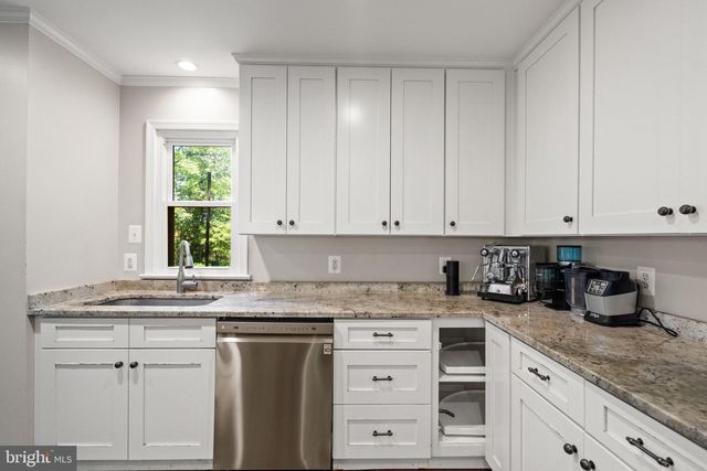 7281 FORREST RD, Warrenton, VA 20187