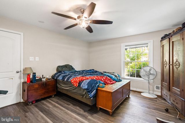 7281 FORREST RD, Warrenton, VA 20187