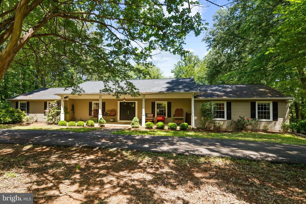 7281 FORREST RD, Warrenton, VA 20187