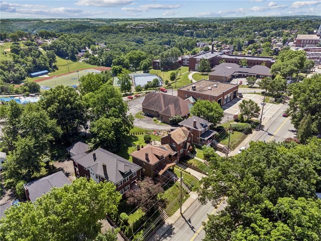 3409 Brownsville Rd, Brentwood, PA 15227