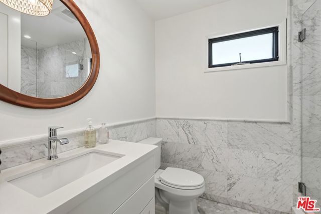 6321 Riggs Place, Los Angeles, CA 90045