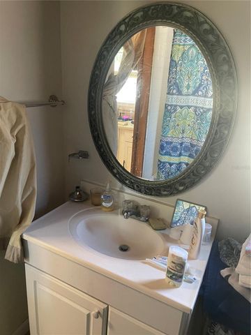 5075 CENTRAL AVENUE, De Leon Springs, FL 32130