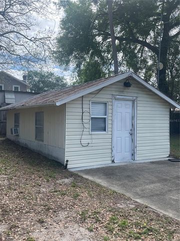 5075 CENTRAL AVENUE, De Leon Springs, FL 32130