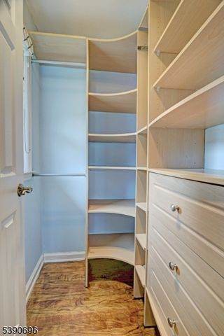 819 Ridgewood Rd, Millburn Twp., NJ 07041
