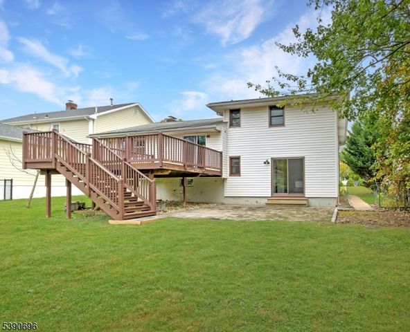 819 Ridgewood Rd, Millburn Twp., NJ 07041