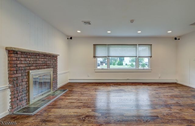 819 Ridgewood Rd, Millburn Twp., NJ 07041