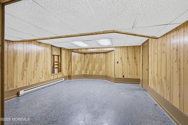 886 Ocean View Drive, Toms River, NJ 08753