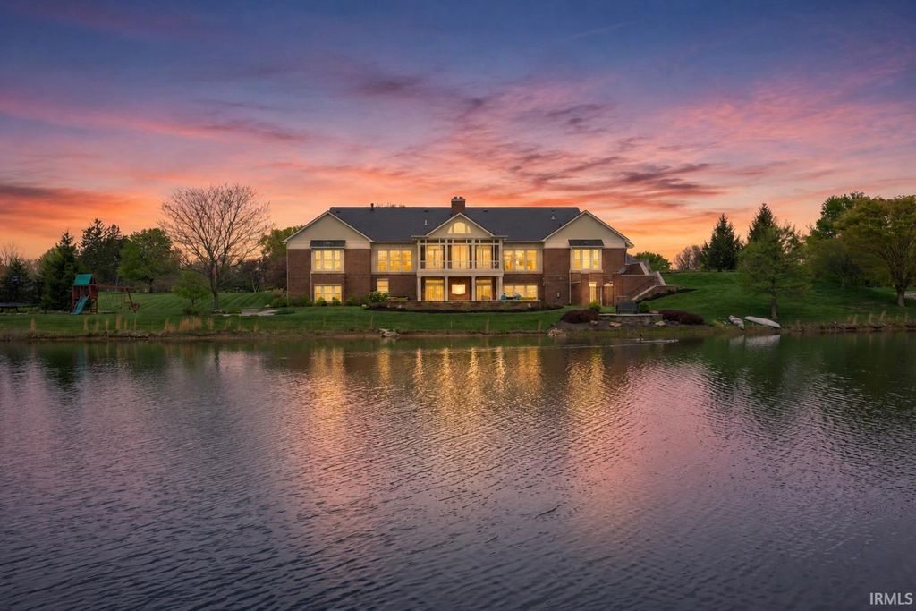 1408 N Regency Parkway, Muncie, IN 47304