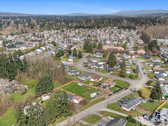 6030 57th Drive NE, Marysville, WA 98270