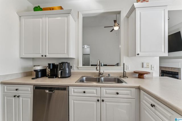 660 OLD CAHABA DRIVE, Helena, AL 35080