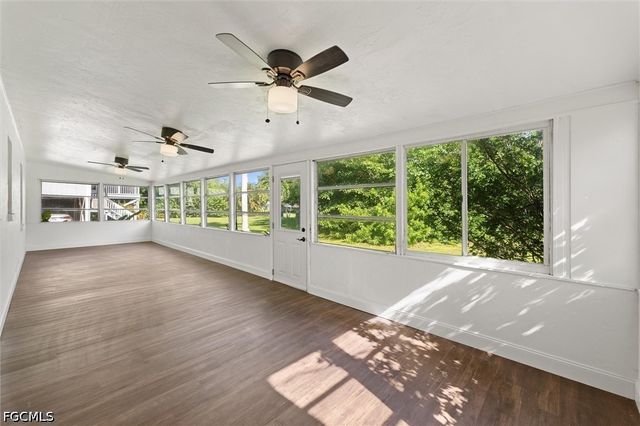 3680 Mango ST, St James City, FL 33956