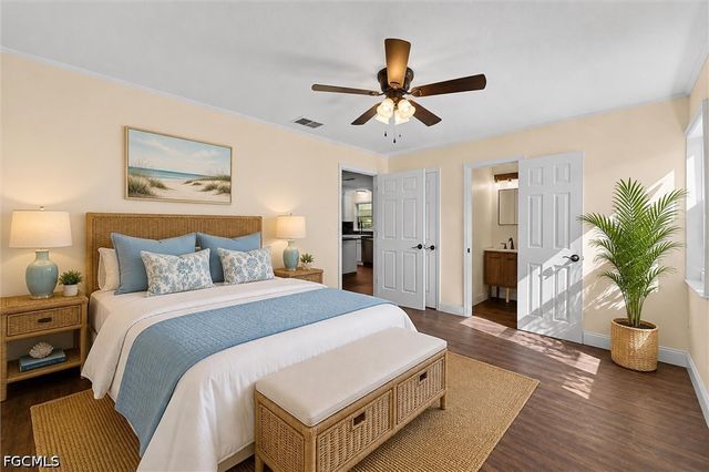 3680 Mango ST, St James City, FL 33956