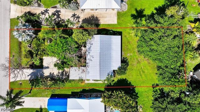 3680 Mango ST, St James City, FL 33956