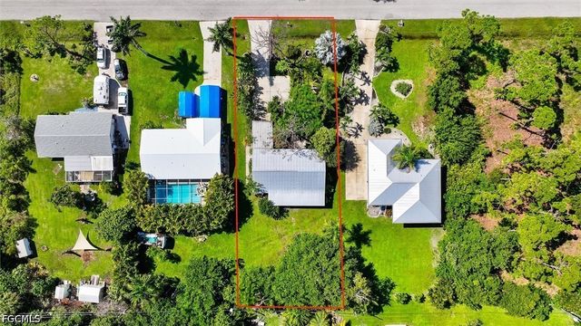 3680 Mango ST, St James City, FL 33956