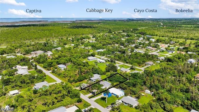 3680 Mango ST, St James City, FL 33956
