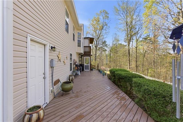 5407 Lombardy Drive, Lula, GA 30554