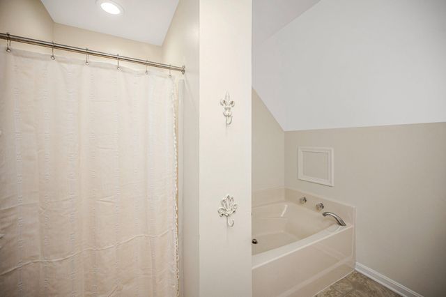 280 MAY LN, Louisa, VA 23093
