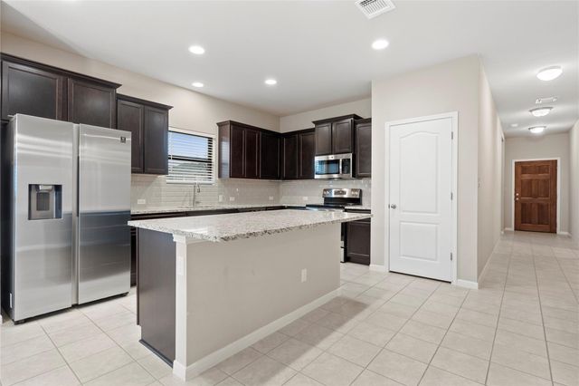 244 Scenic Hills CIR, Georgetown, TX 78628
