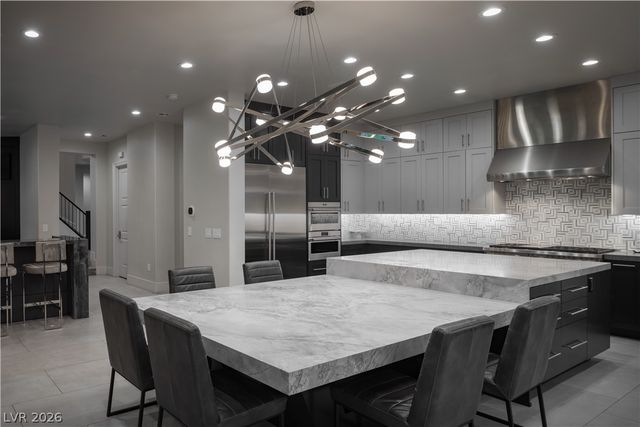2885 Red Arrow Drive, Las Vegas, NV 89135