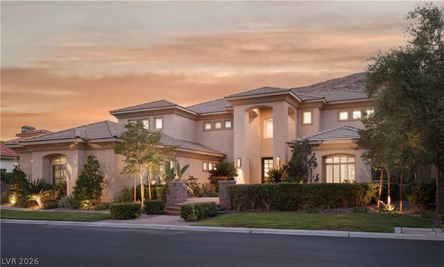 2885 Red Arrow Drive, Las Vegas, NV 89135