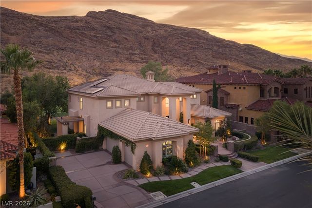 2885 Red Arrow Drive, Las Vegas, NV 89135