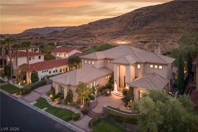 2885 Red Arrow Drive, Las Vegas, NV 89135