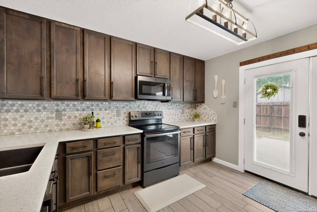 10911 Rustic Spoke, San Antonio, TX 78245