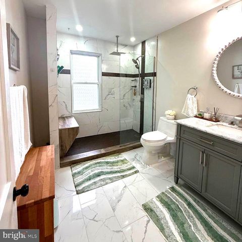 1814 3RD AVE, Pottsville, PA 17901