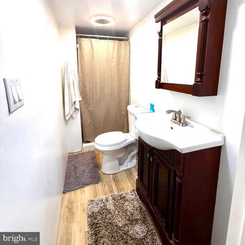 1814 3RD AVE, Pottsville, PA 17901