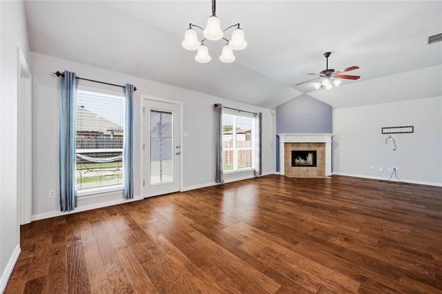 9025 River Falls Drive, Fort Worth, TX 76118